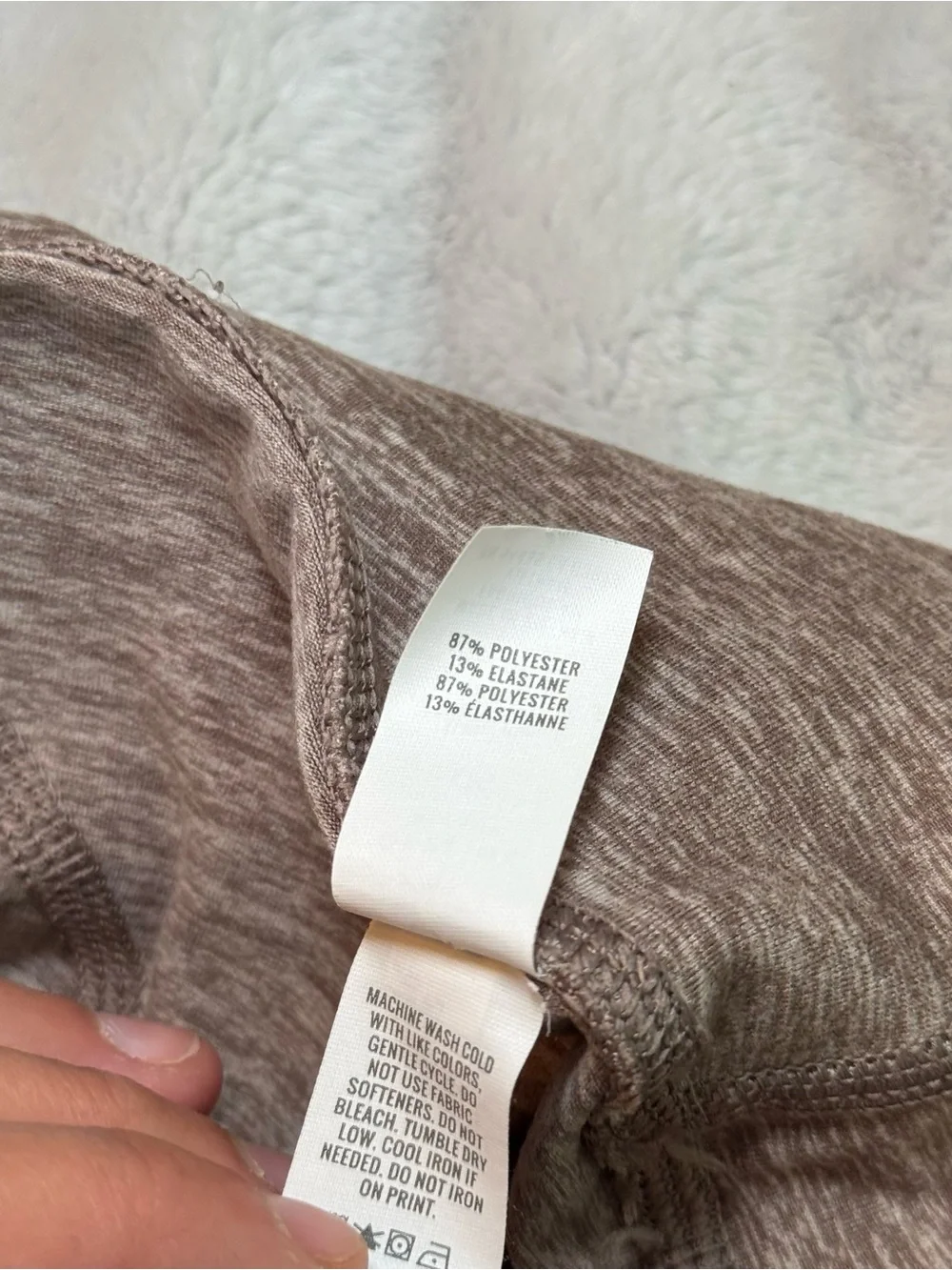 Offline by Aerie The Hugger Hi Rise Pocket Leggings in Heather Brown